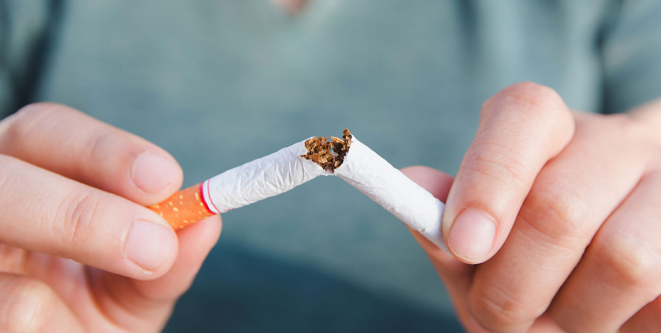 Cigarro quebrado ao meio